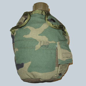 green-camoflage-canteen-300